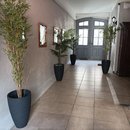 "La Cle Des Champs"-Meuble De Tourisme 3 Etoiles -Residence "Les Logis De Beziers"-Garage Optionnel-Coeur De Ville-Plages A 16Km ! Exterior photo