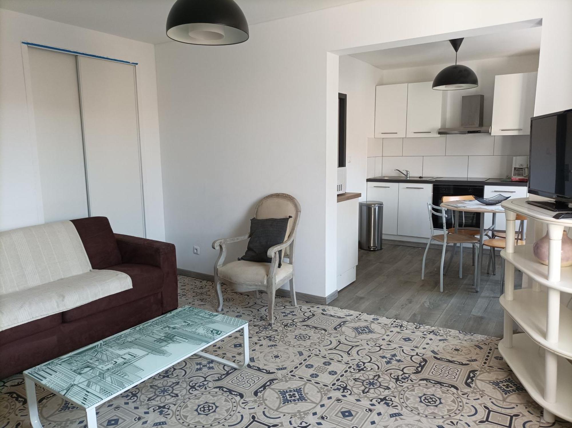 "La Cle Des Champs"-Meuble De Tourisme 3 Etoiles -Residence "Les Logis De Beziers"-Garage Optionnel-Coeur De Ville-Plages A 16Km ! Exterior photo